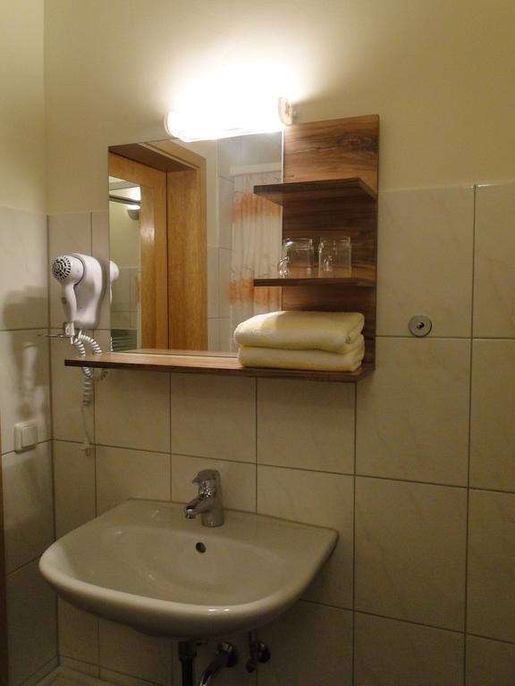 Todesfelde Jahnkes Gasthaus-Pension Garni חדר תמונה